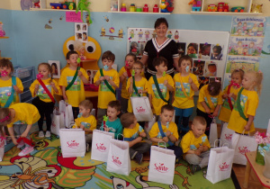 Zdjęcie dzieci z grupy I Biedronki